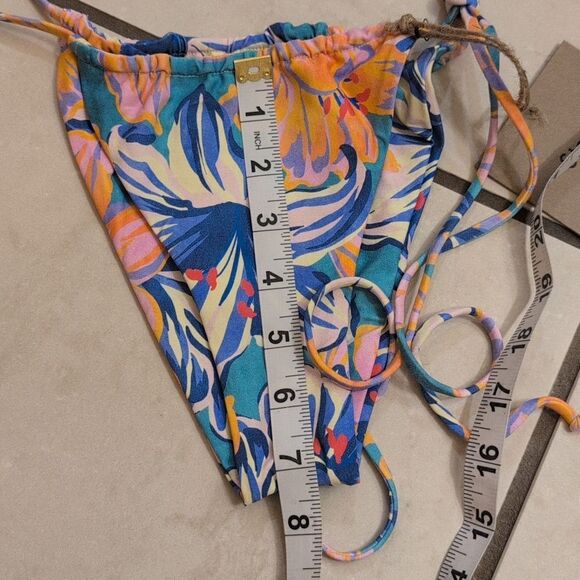 NWT Stone Fox Swim SET Lele Top and River Bottom Tropical Lily Blue Revolve - Picture 10 of 15